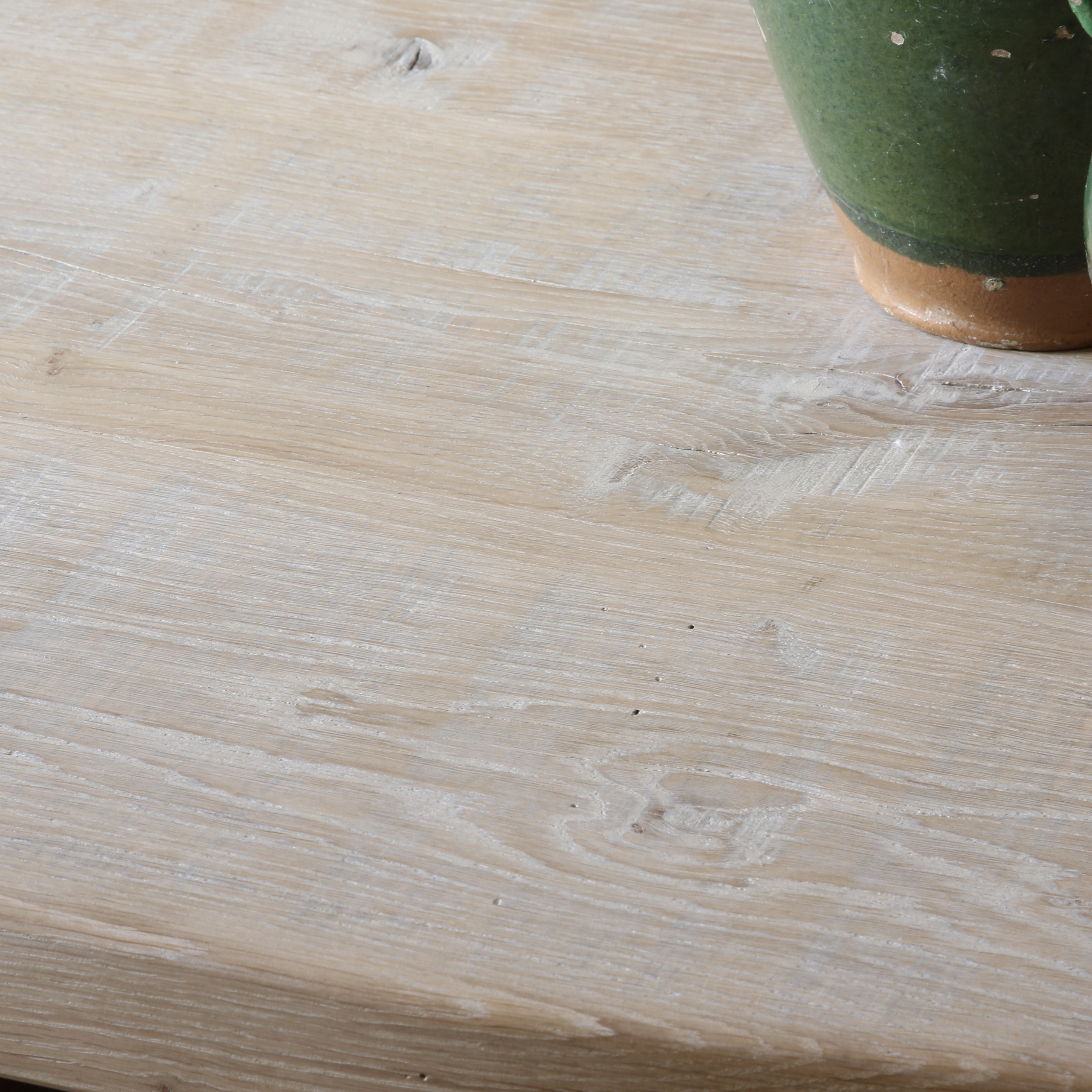 Oval Wabi Sabi in White Wash